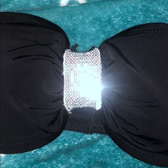 Intimate Basics Bikini Top!! - Picture 2 of 4